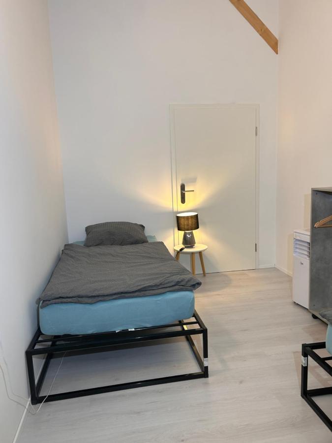 Moderne Maisonettewohnung/2 Zimmer/Kueche/Bad #2 มาร์คท์ชวาเบน ภายนอก รูปภาพ